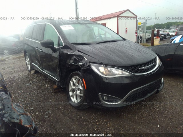 CHRYSLER PACIFICA 2017 2c4rc1bg0hr757271