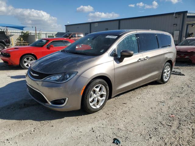 CHRYSLER PACIFICA 2017 2c4rc1bg0hr823866