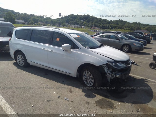 CHRYSLER PACIFICA 2017 2c4rc1bg0hr846824