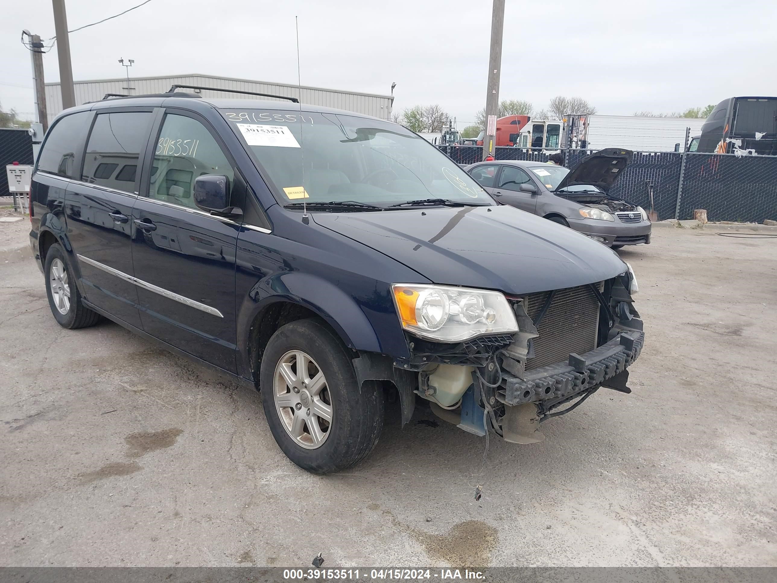 CHRYSLER TOWN & COUNTRY 2013 2c4rc1bg1dr577209