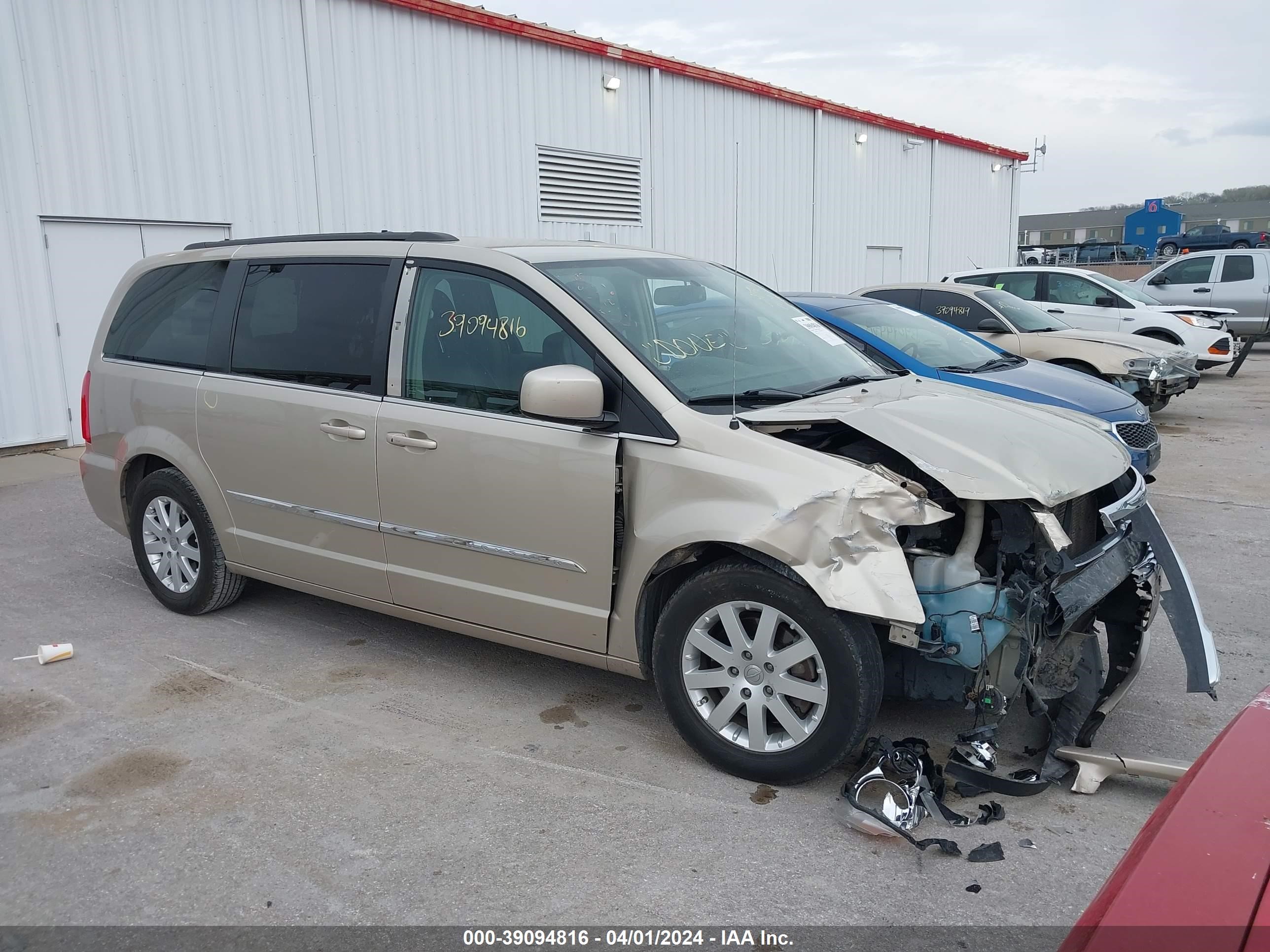 CHRYSLER TOWN & COUNTRY 2014 2c4rc1bg1er343654