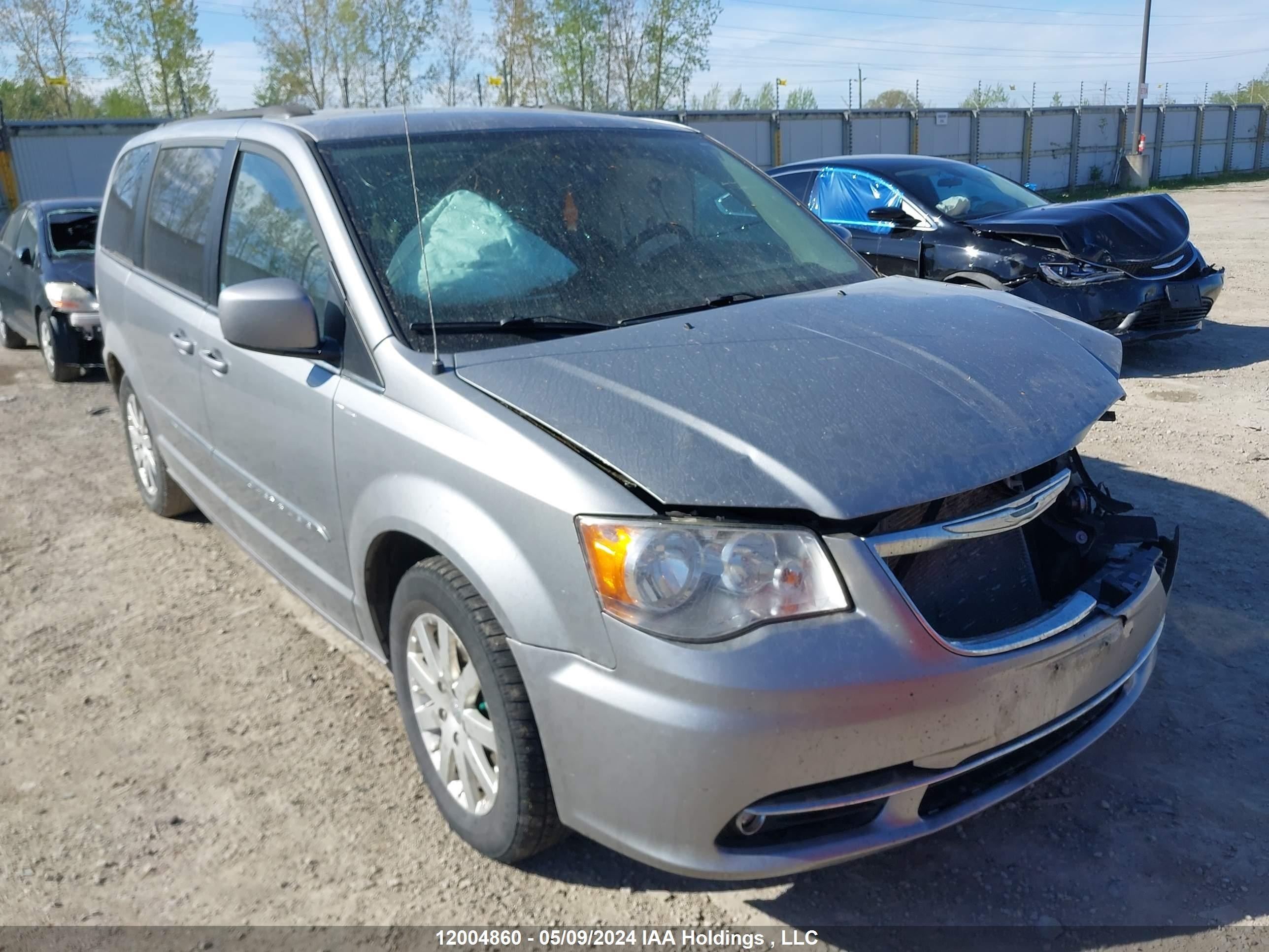 CHRYSLER TOWN & COUNTRY 2015 2c4rc1bg1fr519507