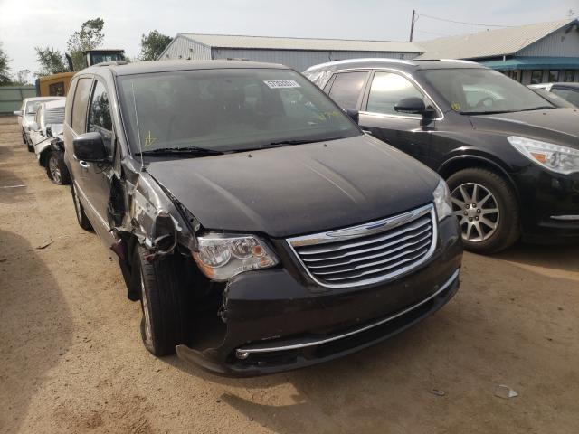 CHRYSLER TOWN &AMP COU 2015 2c4rc1bg1fr617940