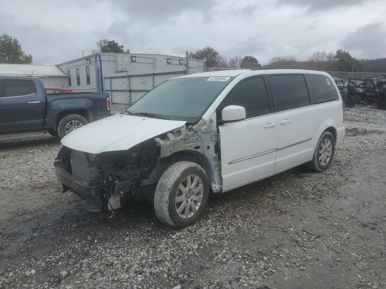 CHRYSLER TOWN & COUNTRY 2015 2c4rc1bg1fr739603