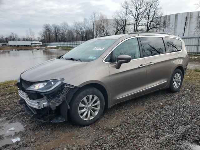 CHRYSLER PACIFICA T 2017 2c4rc1bg1hr534799