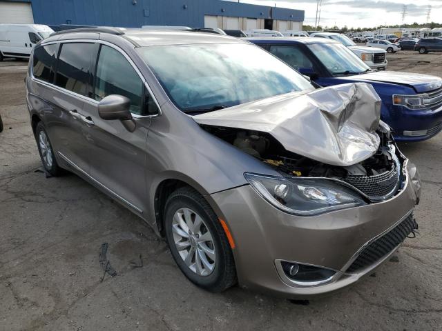 CHRYSLER PACIFICA T 2017 2c4rc1bg1hr537198