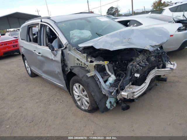 CHRYSLER PACIFICA 2017 2c4rc1bg1hr642095