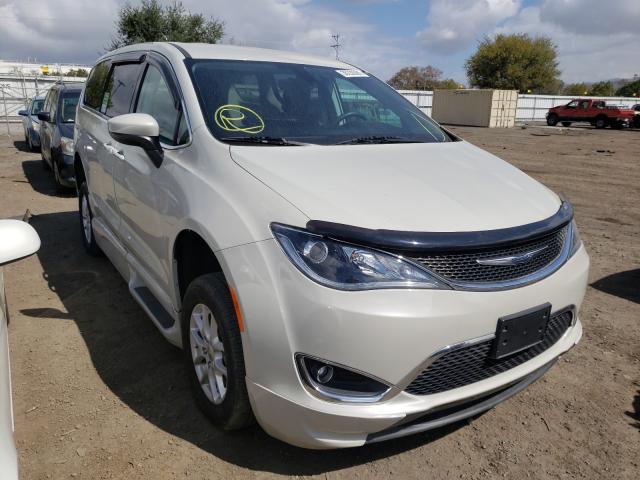 CHRYSLER PACIFICA T 2017 2c4rc1bg1hr797147