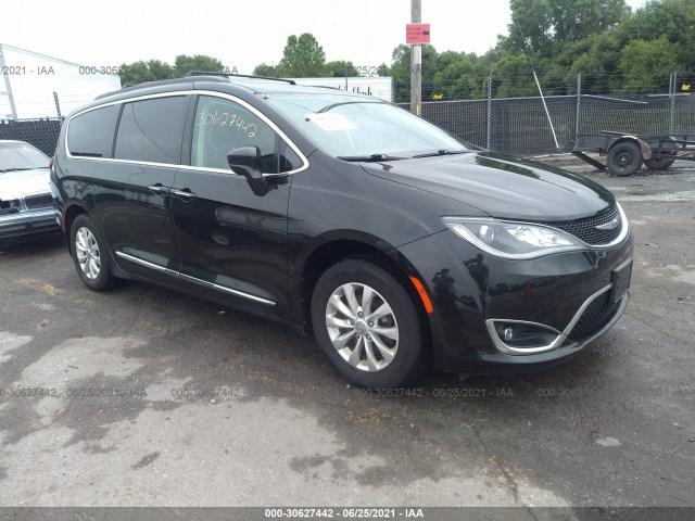 CHRYSLER PACIFICA T 2017 2c4rc1bg1hr803934