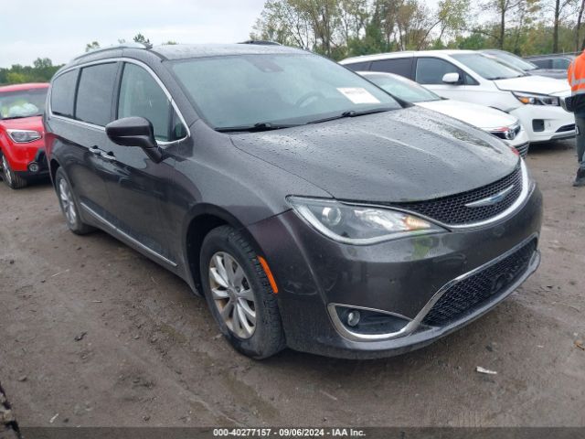 CHRYSLER PACIFICA 2018 2c4rc1bg1jr165240