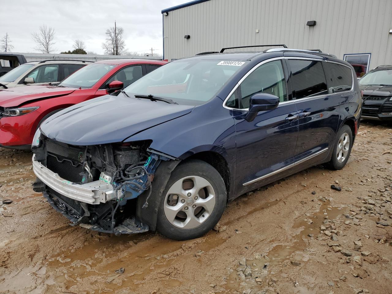 CHRYSLER PACIFICA 2018 2c4rc1bg1jr193815