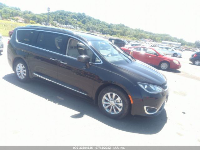 CHRYSLER PACIFICA 2018 2c4rc1bg1jr233603