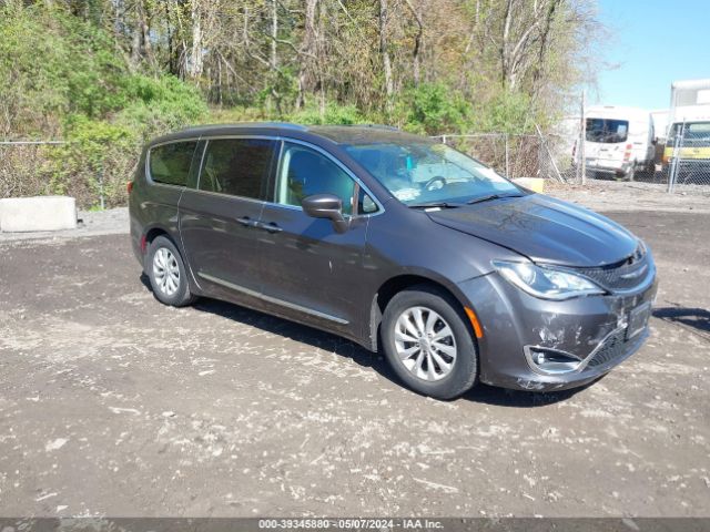 CHRYSLER PACIFICA 2018 2c4rc1bg1jr247856