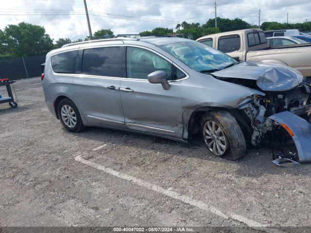 CHRYSLER PACIFICA 2019 2c4rc1bg1kr685472