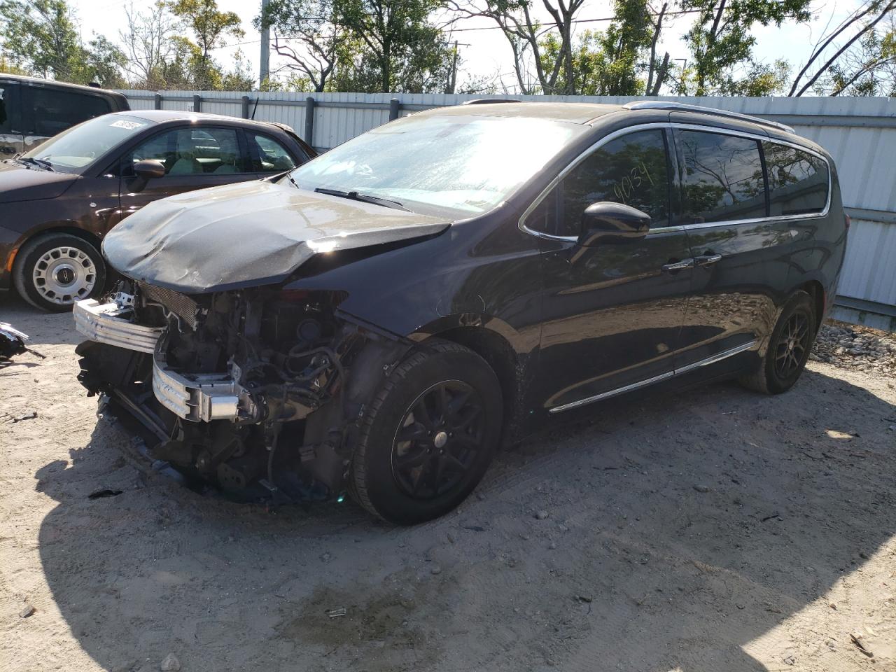 CHRYSLER PACIFICA 2020 2c4rc1bg1lr280178