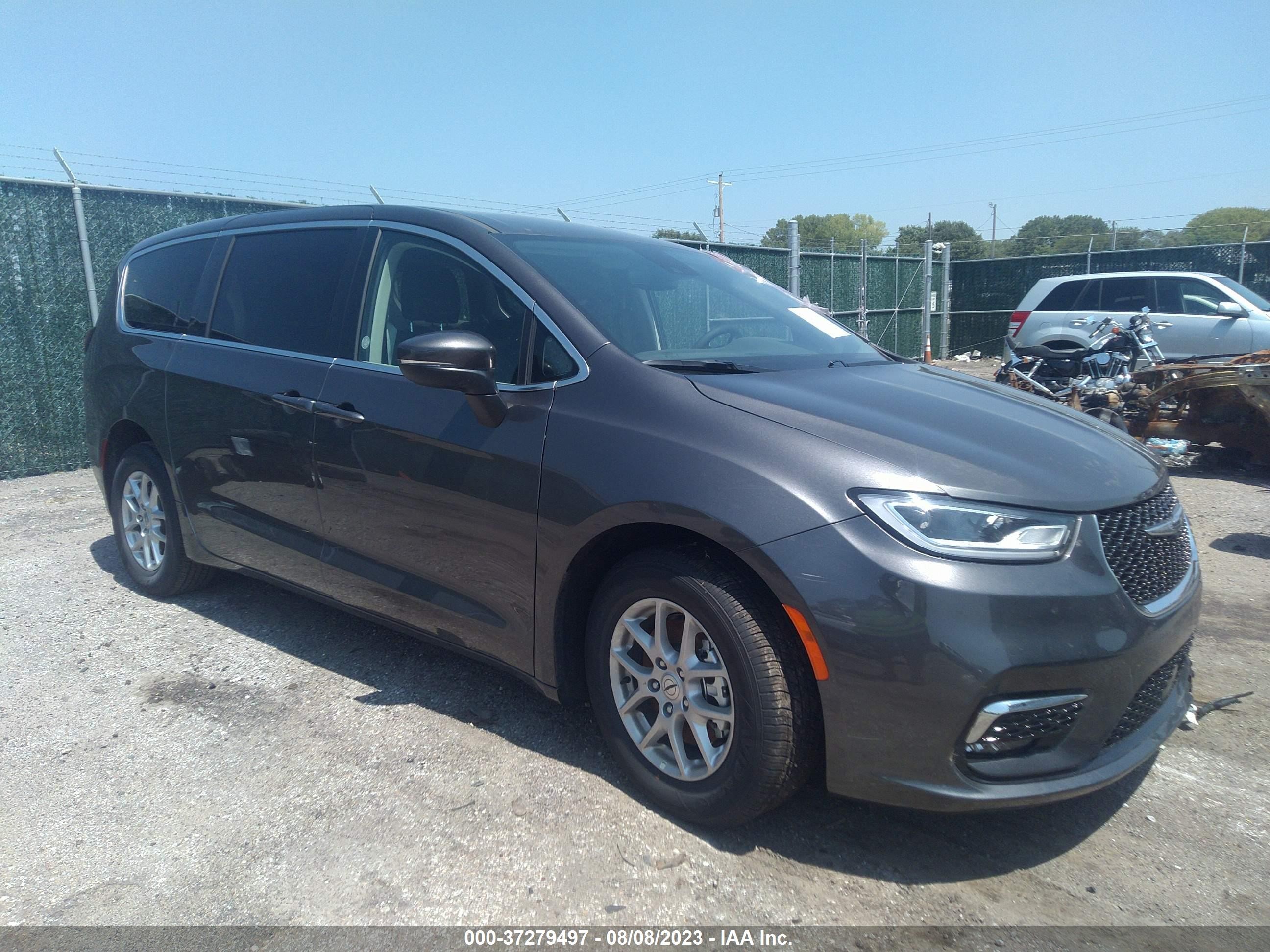 CHRYSLER PACIFICA 2023 2c4rc1bg1pr546675