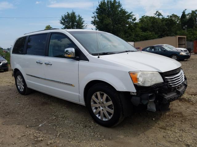 CHRYSLER TOWN & CTY 2014 2c4rc1bg2er218291