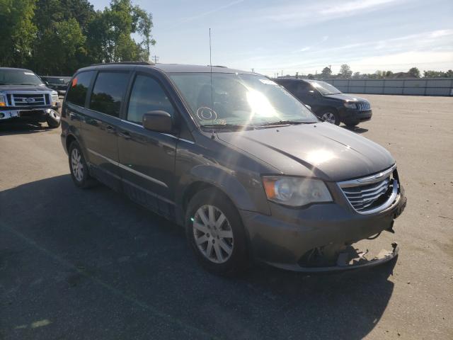 CHRYSLER TOWN &AMP COU 2015 2c4rc1bg2fr539619