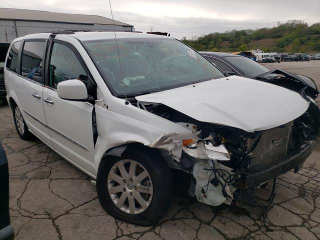 CHRYSLER TOWN &AMP COU 2015 2c4rc1bg2fr578677