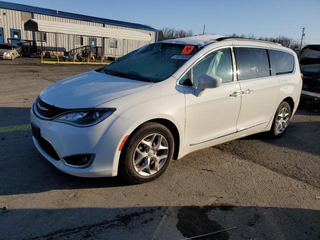 CHRYSLER PACIFICA T 2017 2c4rc1bg2hr503254