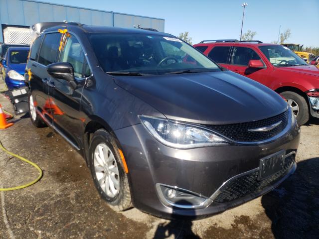 CHRYSLER PACIFICA T 2017 2c4rc1bg2hr527599