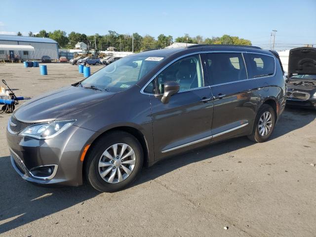 CHRYSLER PACIFICA 2017 2c4rc1bg2hr584367