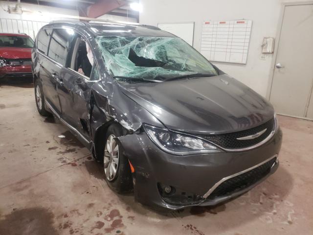 CHRYSLER PACIFICA T 2017 2c4rc1bg2hr603287