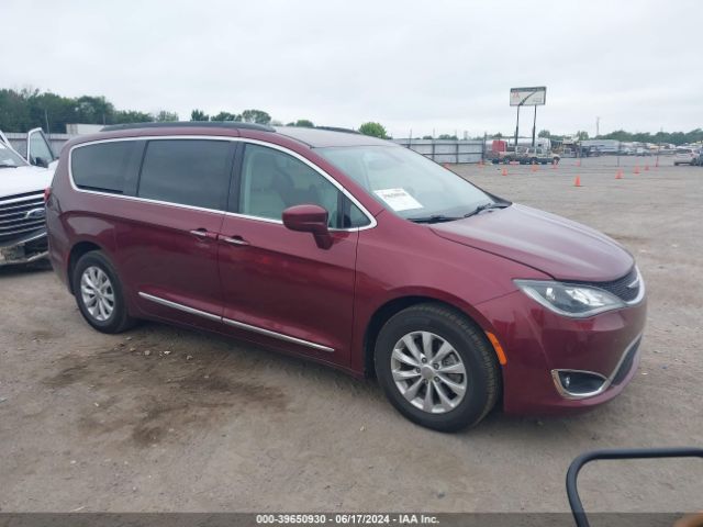 CHRYSLER PACIFICA 2017 2c4rc1bg2hr636032