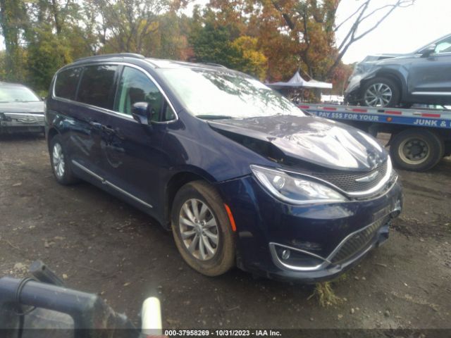 CHRYSLER PACIFICA 2017 2c4rc1bg2hr660542