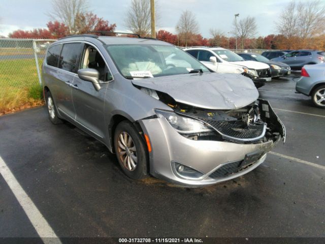 CHRYSLER PACIFICA 2017 2c4rc1bg2hr670195