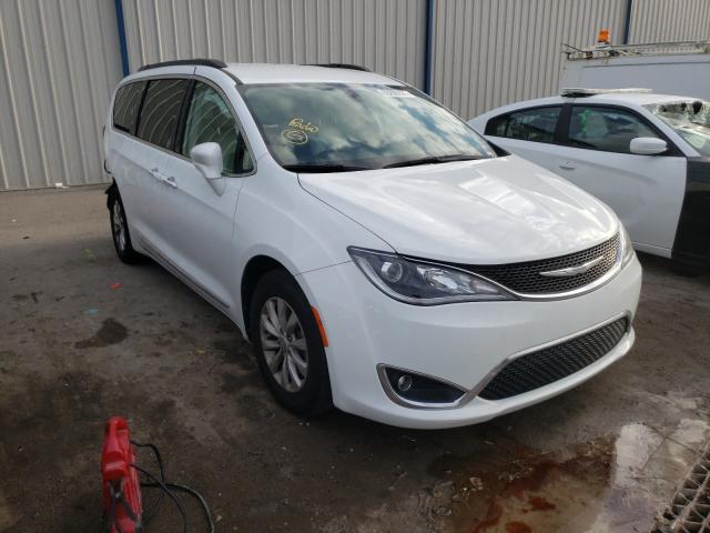 CHRYSLER PACIFICA T 2017 2c4rc1bg2hr688440