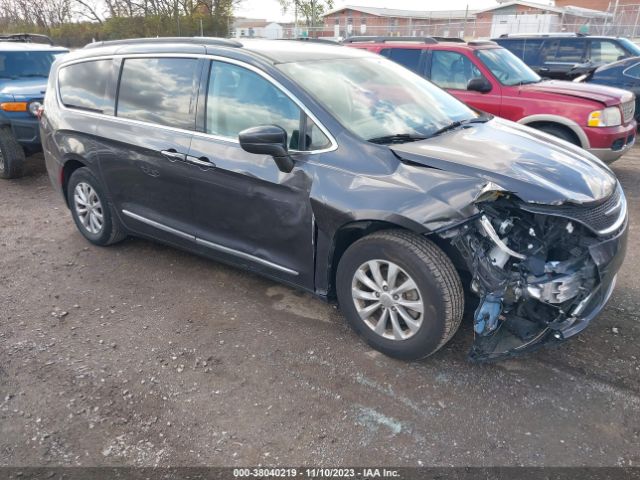 CHRYSLER PACIFICA 2017 2c4rc1bg2hr788165