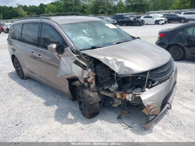 CHRYSLER PACIFICA 2018 2c4rc1bg2jr171998