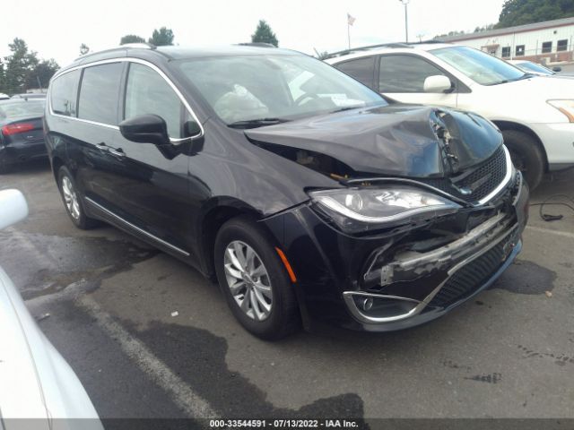 CHRYSLER PACIFICA 2018 2c4rc1bg2jr261376