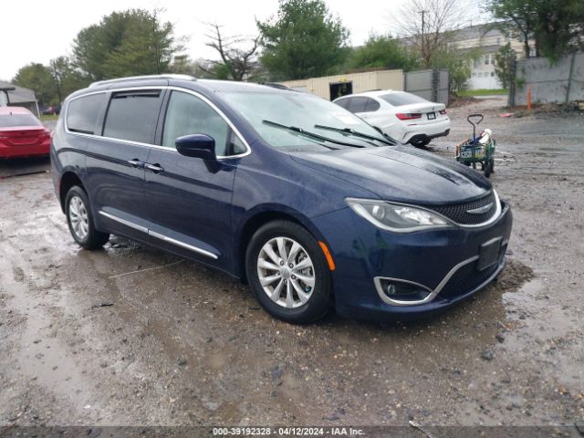 CHRYSLER PACIFICA 2018 2c4rc1bg2jr353233