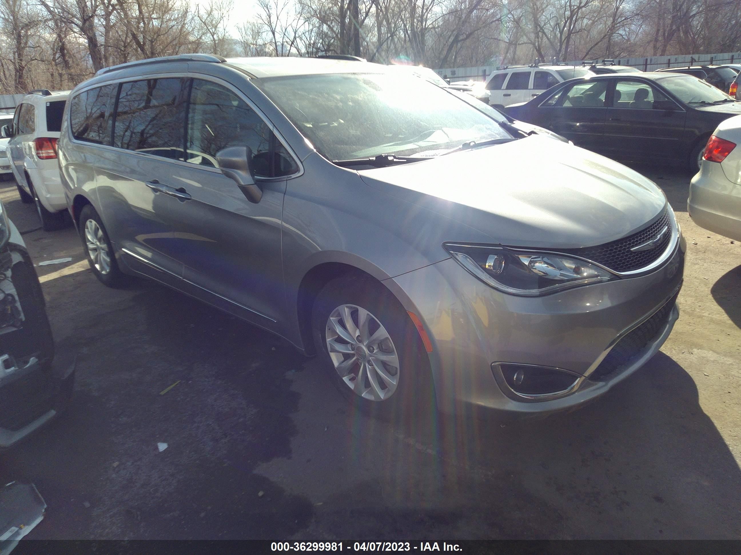 CHRYSLER PACIFICA 2019 2c4rc1bg2kr537539