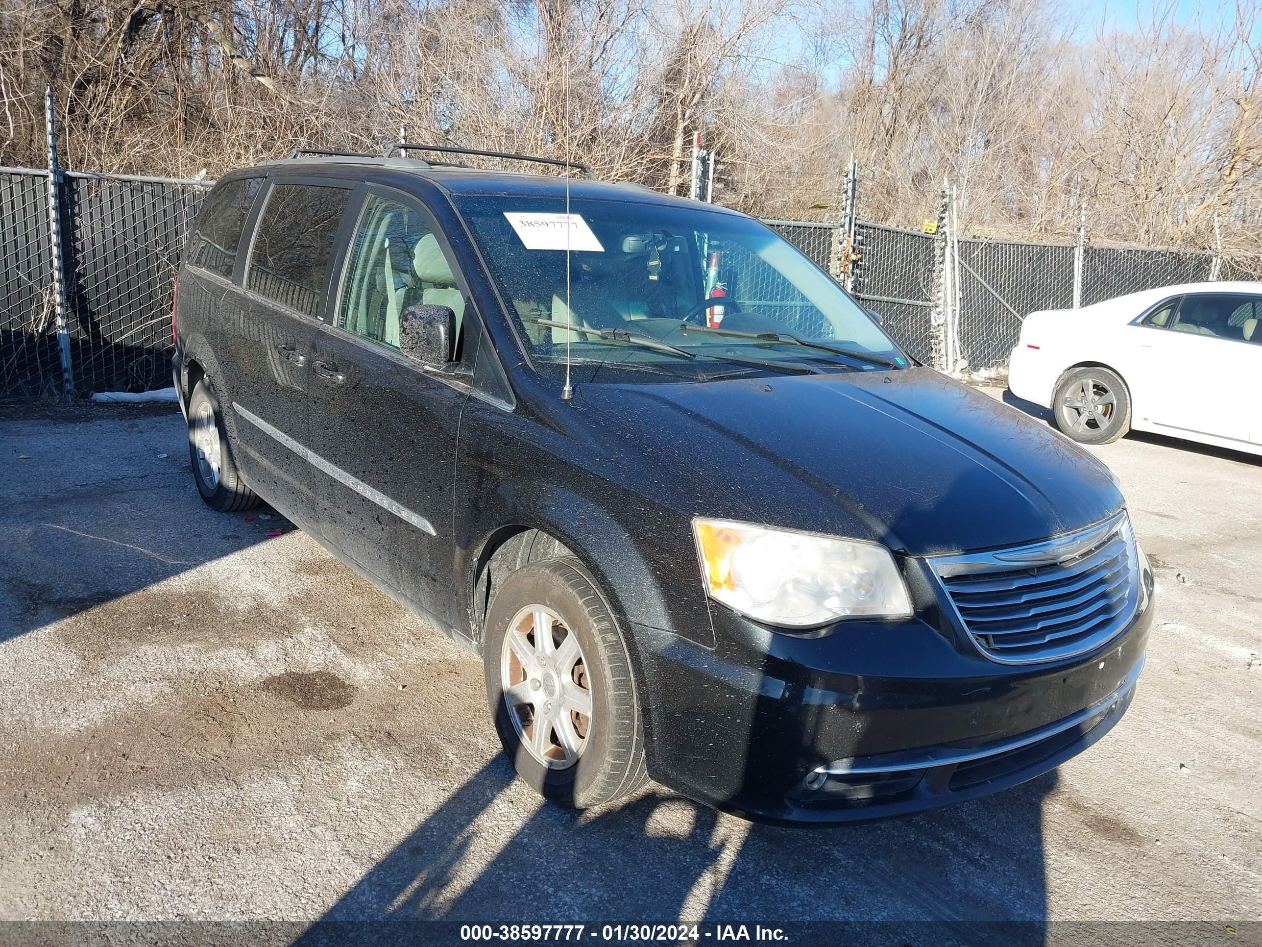 CHRYSLER TOWN & COUNTRY 2013 2c4rc1bg3dr554823