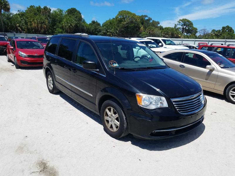 CHRYSLER TOWN &AMP COU 2013 2c4rc1bg3dr577728