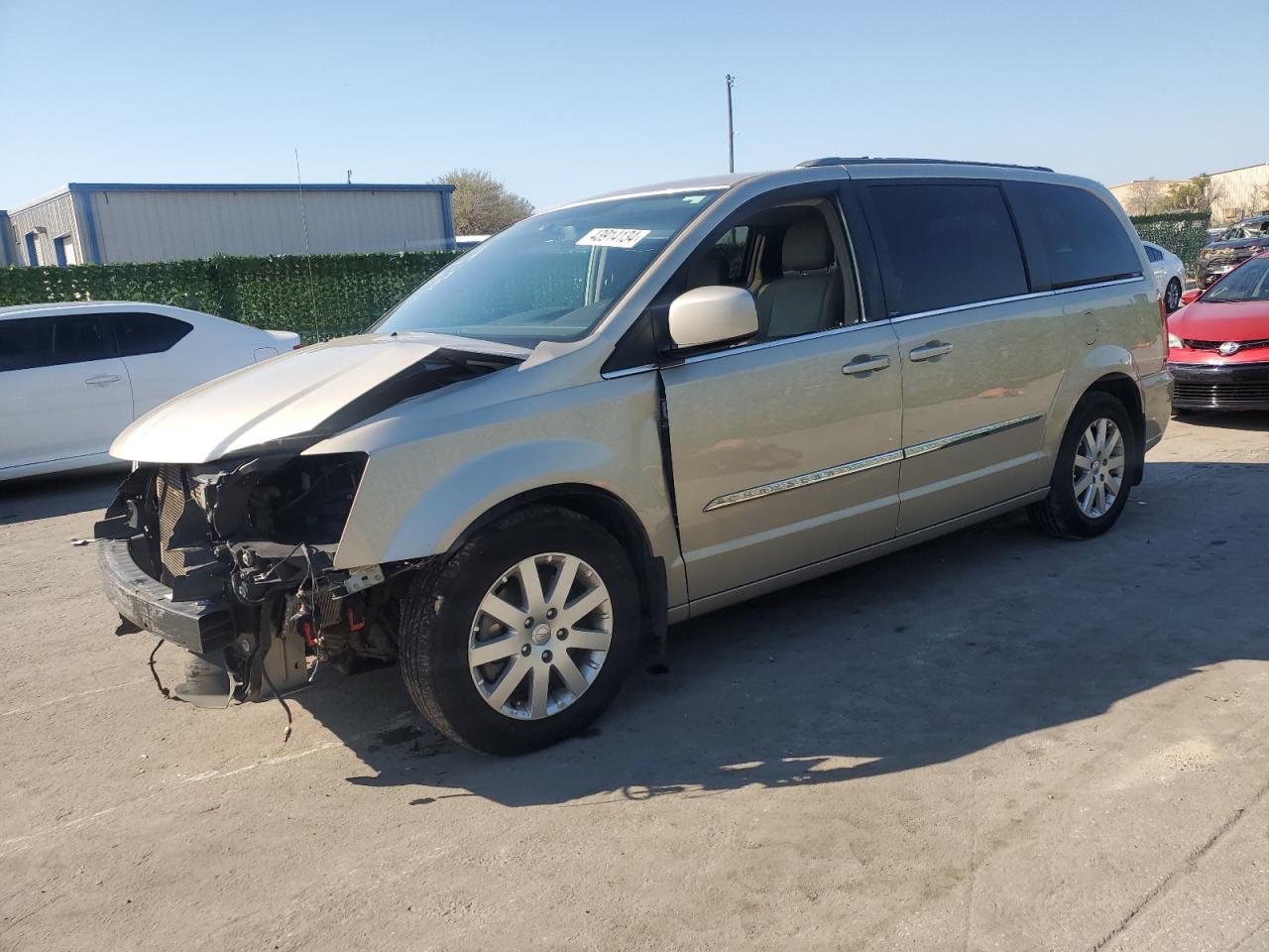 CHRYSLER TOWN & COUNTRY 2013 2c4rc1bg3dr677957