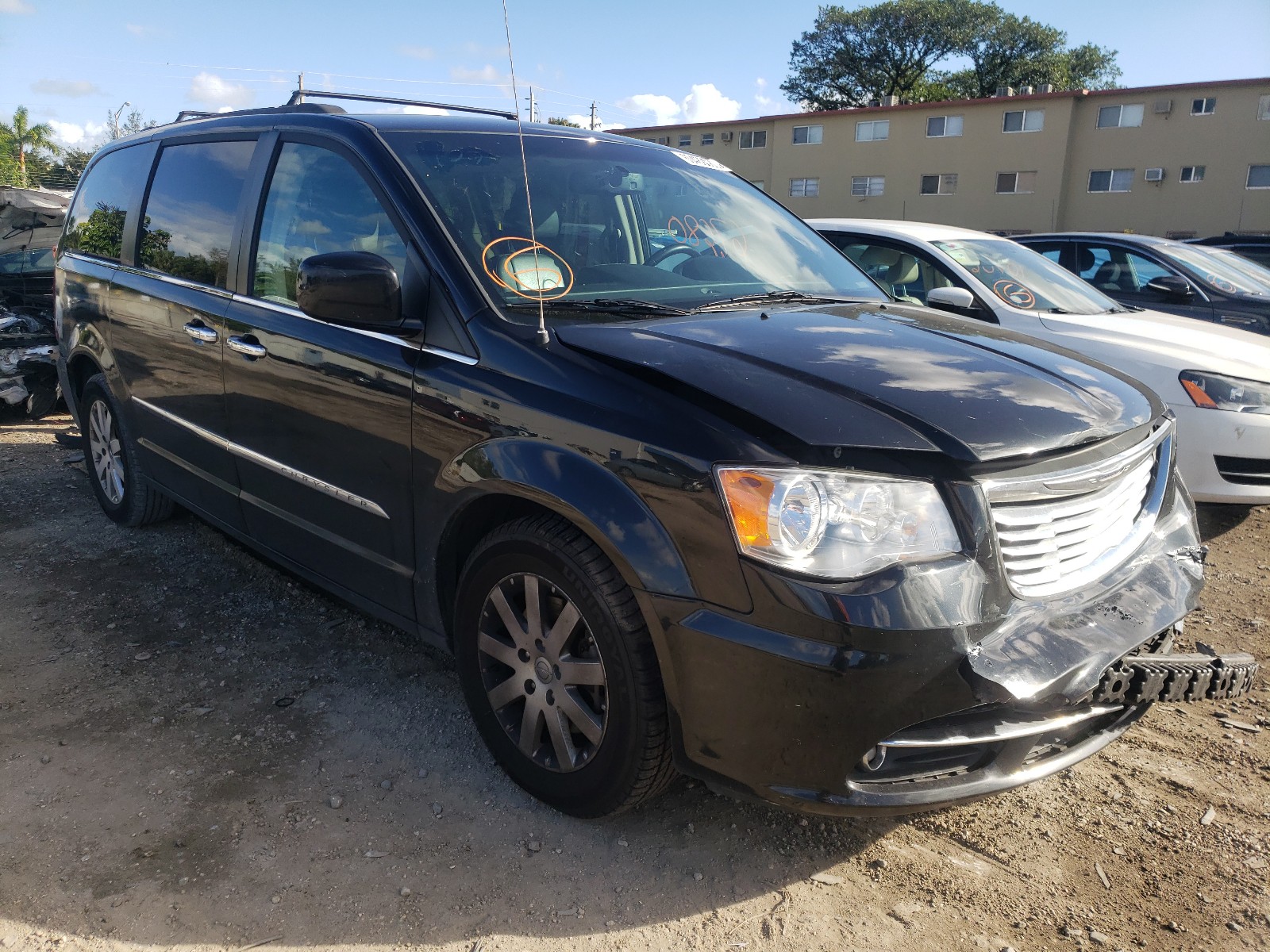 CHRYSLER TOWN &AMP COU 2016 2c4rc1bg3gr111155