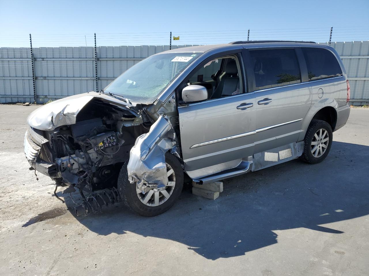 CHRYSLER TOWN & COUNTRY 2016 2c4rc1bg3gr291172