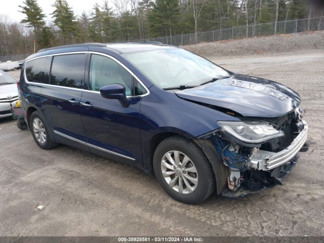 CHRYSLER PACIFICA 2017 2c4rc1bg3hr519379