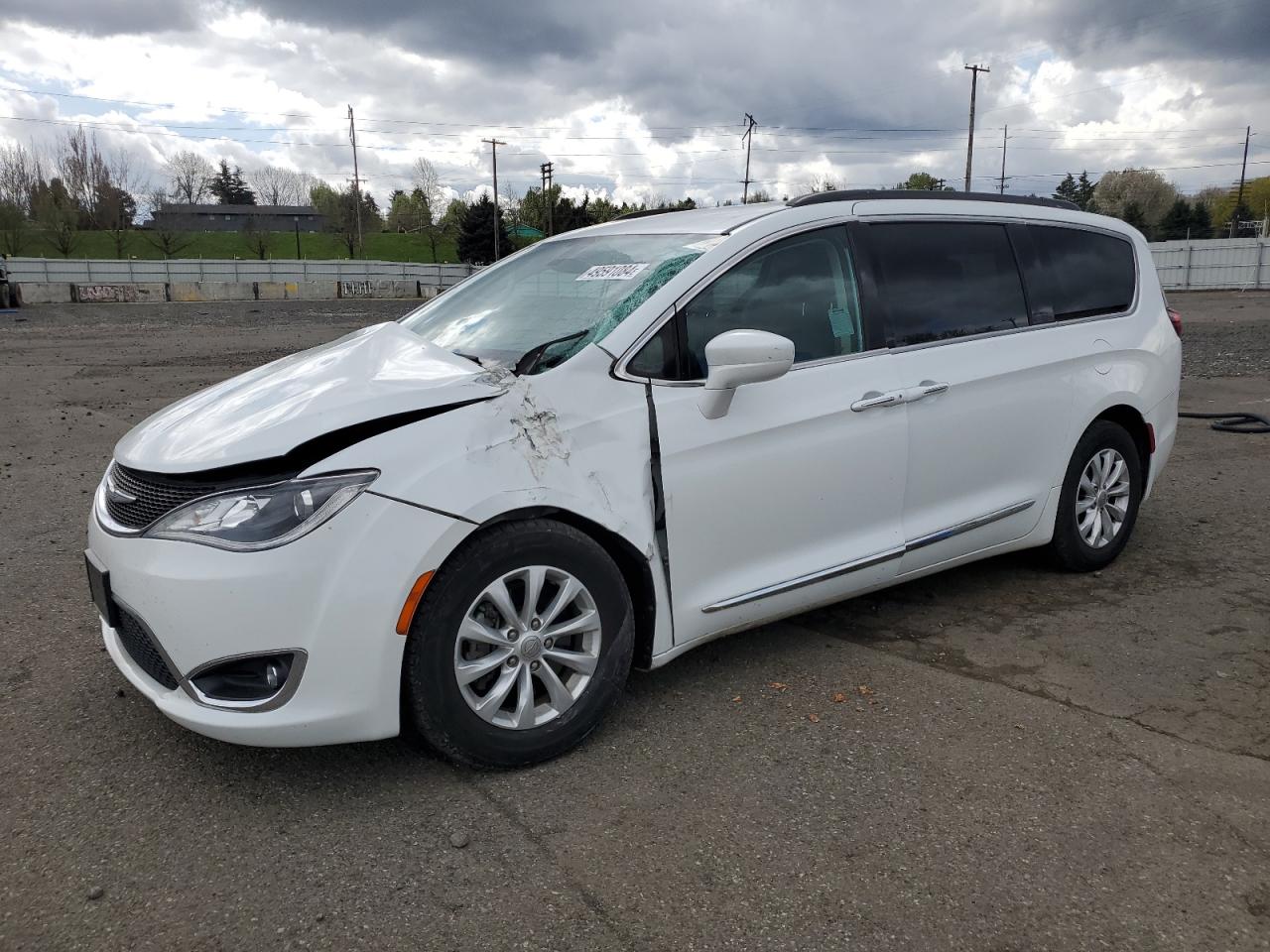 CHRYSLER PACIFICA 2017 2c4rc1bg3hr540104