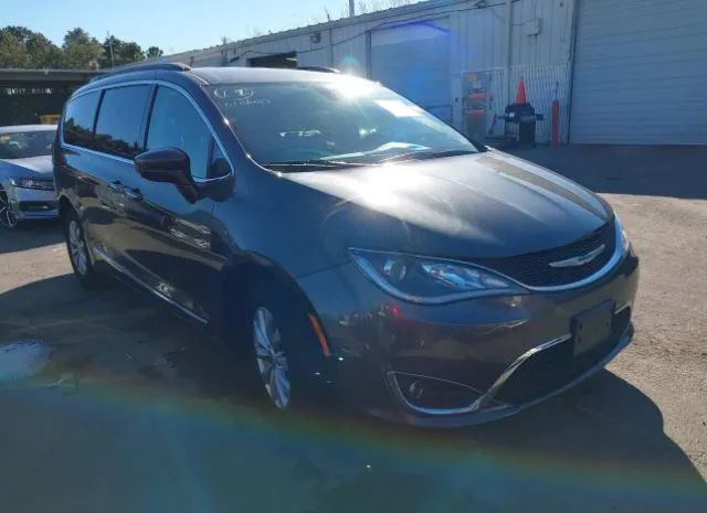 CHRYSLER PACIFICA 2017 2c4rc1bg3hr565522