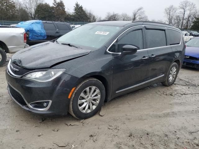 CHRYSLER PACIFICA 2017 2c4rc1bg3hr569392