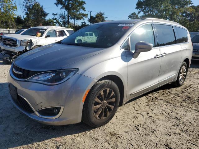 CHRYSLER PACIFICA 2017 2c4rc1bg3hr569666