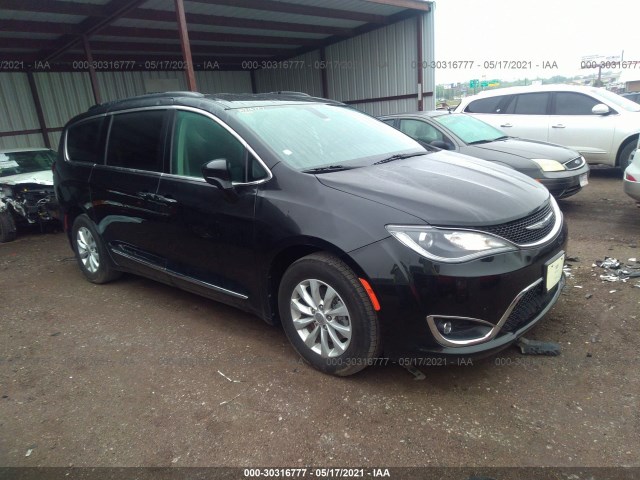 CHRYSLER PACIFICA 2017 2c4rc1bg3hr720098