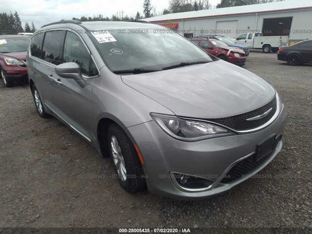 CHRYSLER PACIFICA 2017 2c4rc1bg3hr815938