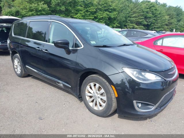 CHRYSLER PACIFICA 2017 2c4rc1bg3hr821318