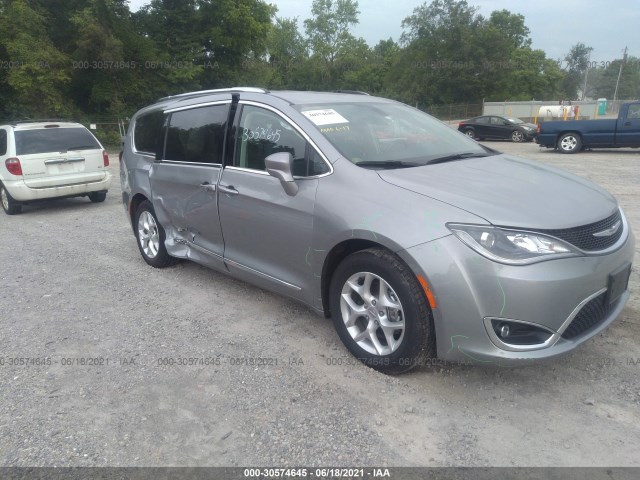 CHRYSLER PACIFICA 2018 2c4rc1bg3jr123023